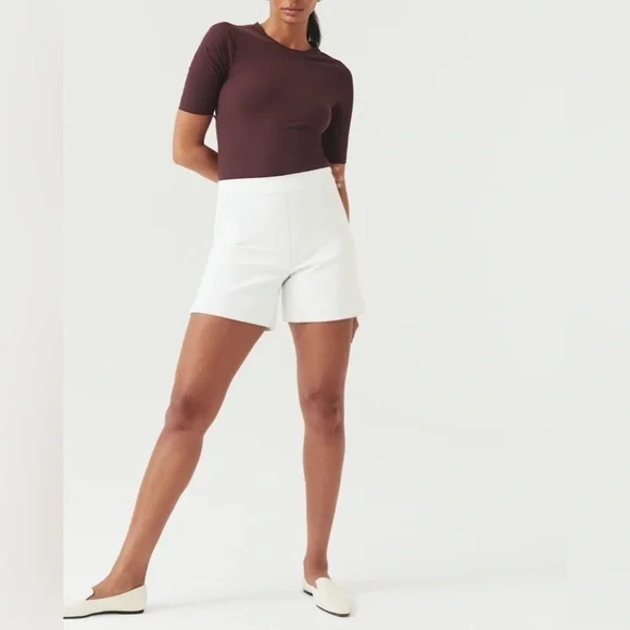 SPANX White Women's Shorts - Picture 1 of 8